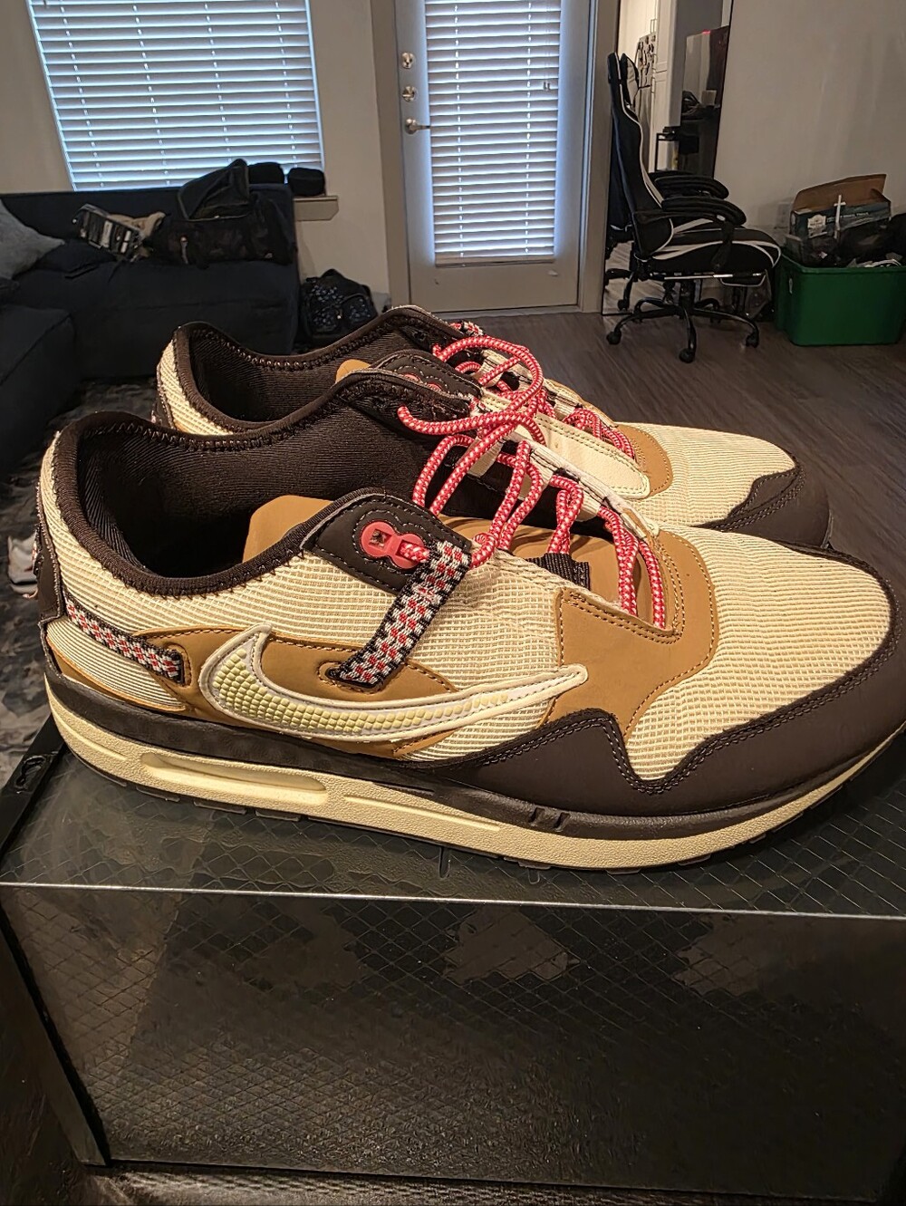 Nike Air Max 1
Travis Scott Cactus Jack Baroque Brown